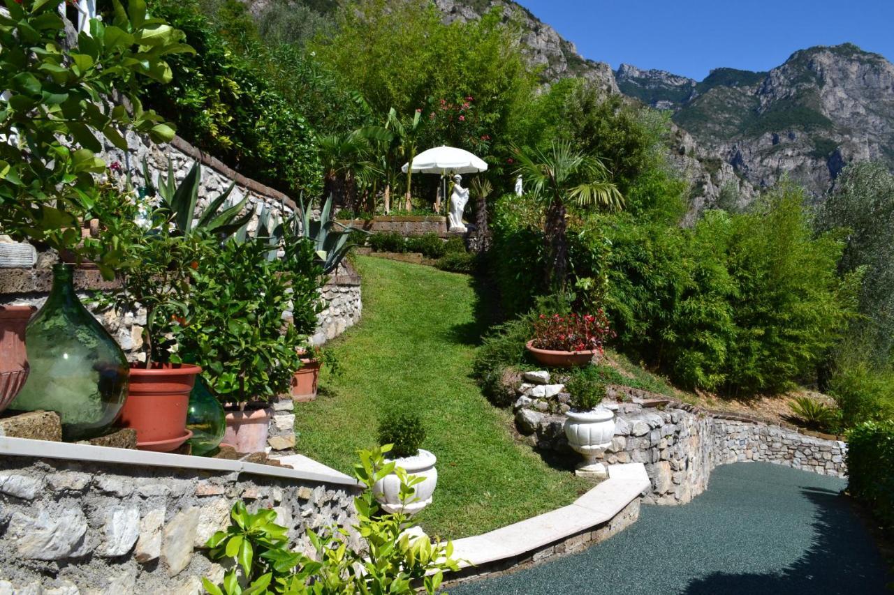 Appartamenti Casa Carlotta Limone sul Garda Exterior photo